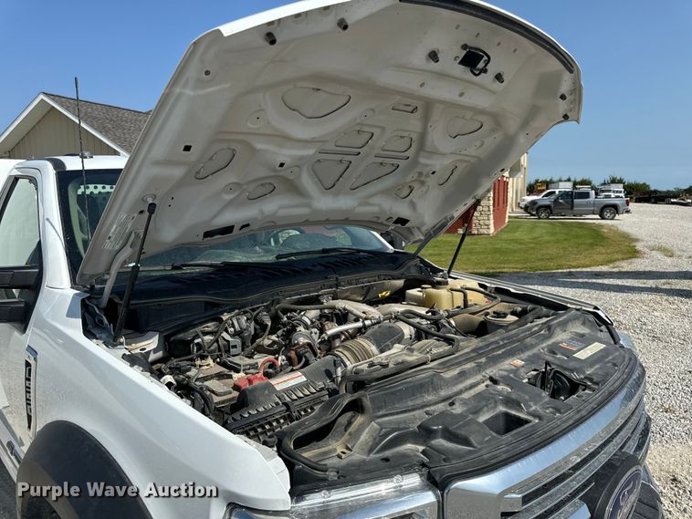 image for item OF9921 2022 Ford F550 XL utility / service truck