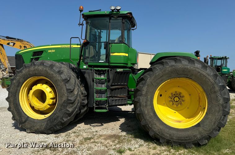 image for item OF9922 2008 John Deere 9630  Scraper Special 4WD tractor