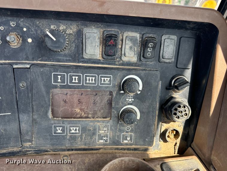 image for item OF9922 2008 John Deere 9630  Scraper Special 4WD tractor