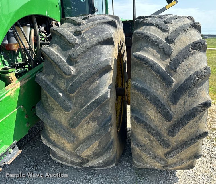 image for item OF9922 2008 John Deere 9630  Scraper Special 4WD tractor