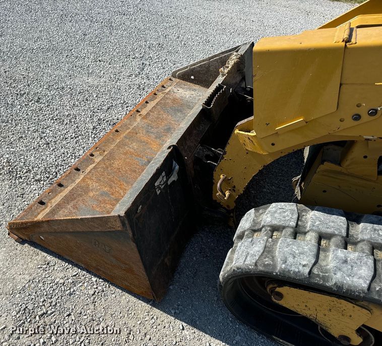 image for item OF9923 2017 Caterpillar  299D2 XHP tracked skid steer loader
