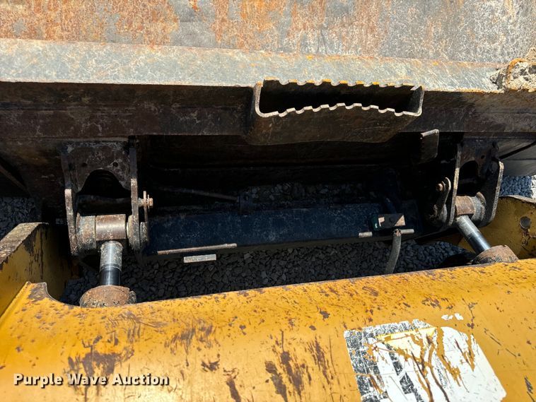 image for item OF9923 2017 Caterpillar  299D2 XHP tracked skid steer loader