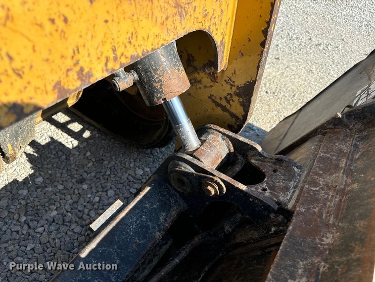 image for item OF9923 2017 Caterpillar  299D2 XHP tracked skid steer loader