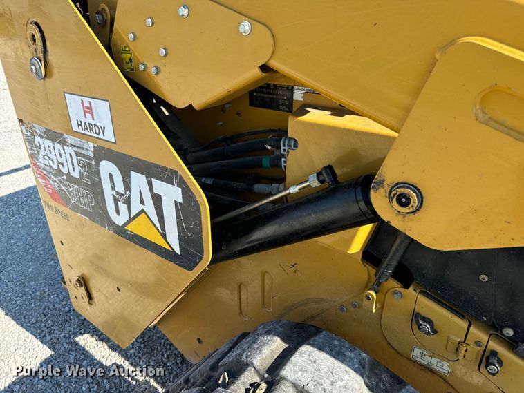 image for item OF9923 2017 Caterpillar  299D2 XHP tracked skid steer loader