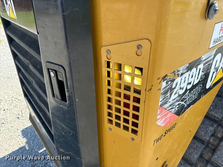 image for item OF9923 2017 Caterpillar  299D2 XHP tracked skid steer loader