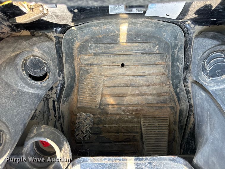 image for item OF9923 2017 Caterpillar  299D2 XHP tracked skid steer loader