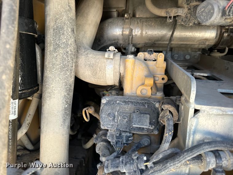 image for item OF9923 2017 Caterpillar  299D2 XHP tracked skid steer loader