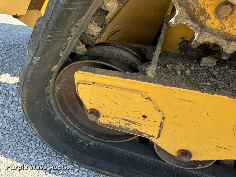 image for item OF9923 2017 Caterpillar  299D2 XHP tracked skid steer loader