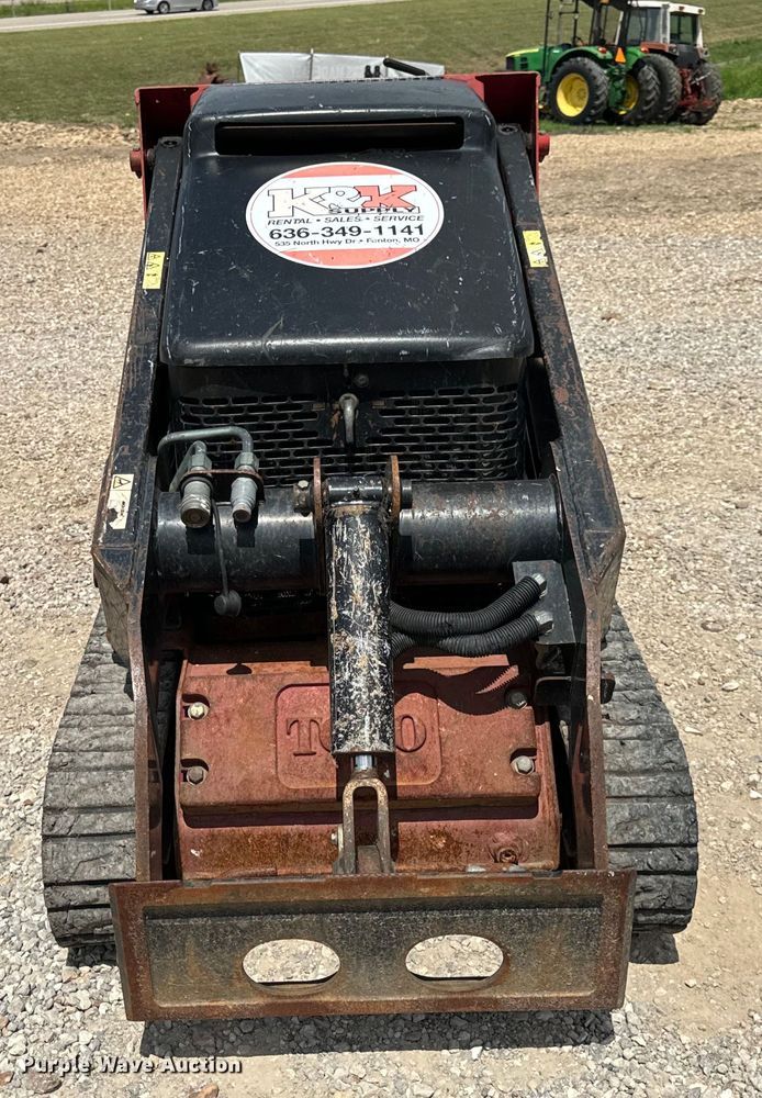 image for item OF9943 2016 Toro TX525 compact utility loader