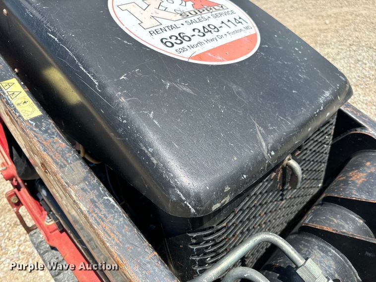 image for item OF9943 2016 Toro TX525 compact utility loader