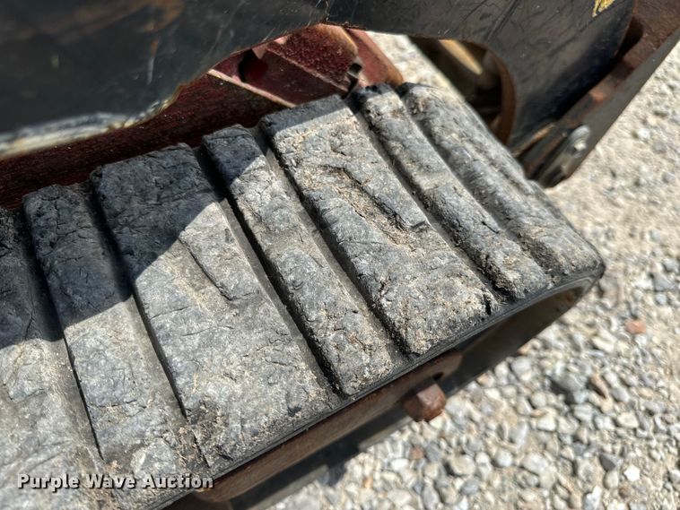 image for item OF9943 2016 Toro TX525 compact utility loader