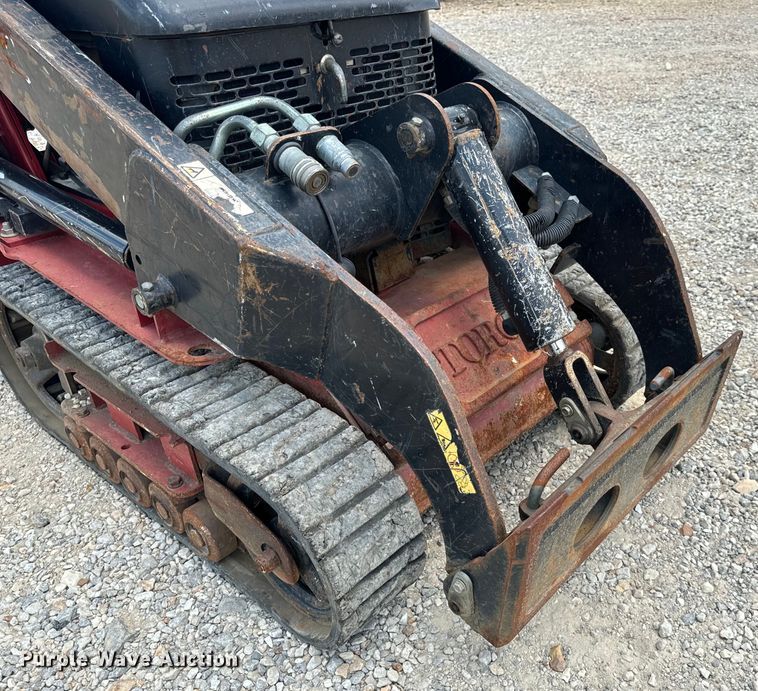 image for item OF9943 2016 Toro TX525 compact utility loader