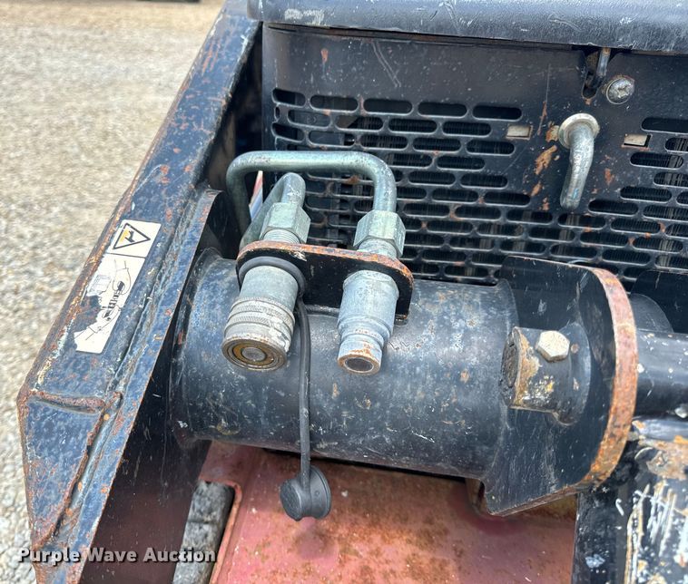 image for item OF9943 2016 Toro TX525 compact utility loader