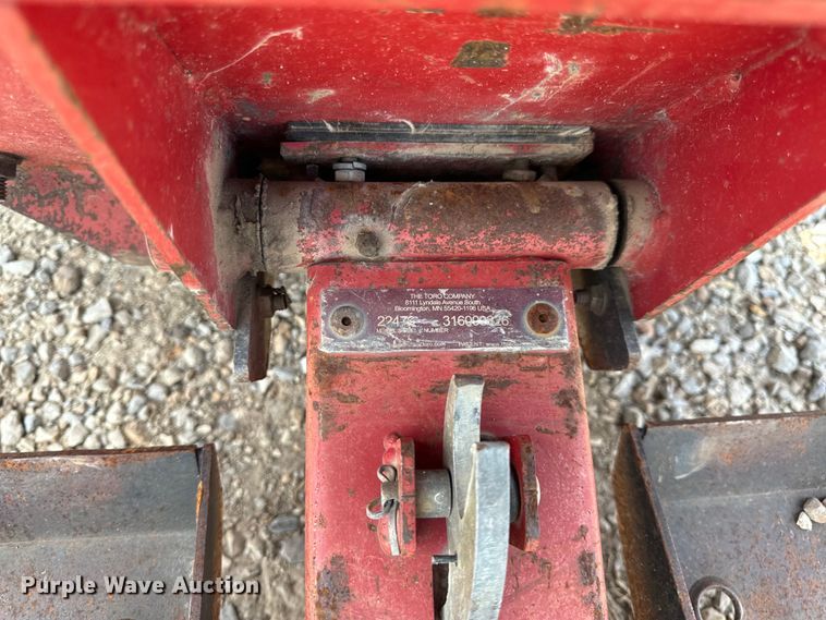 image for item OF9943 2016 Toro TX525 compact utility loader