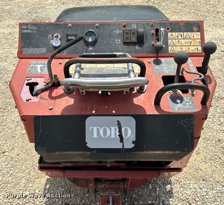 image for item OF9943 2016 Toro TX525 compact utility loader