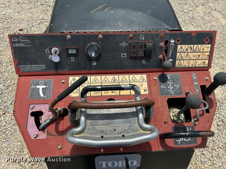 image for item OF9943 2016 Toro TX525 compact utility loader