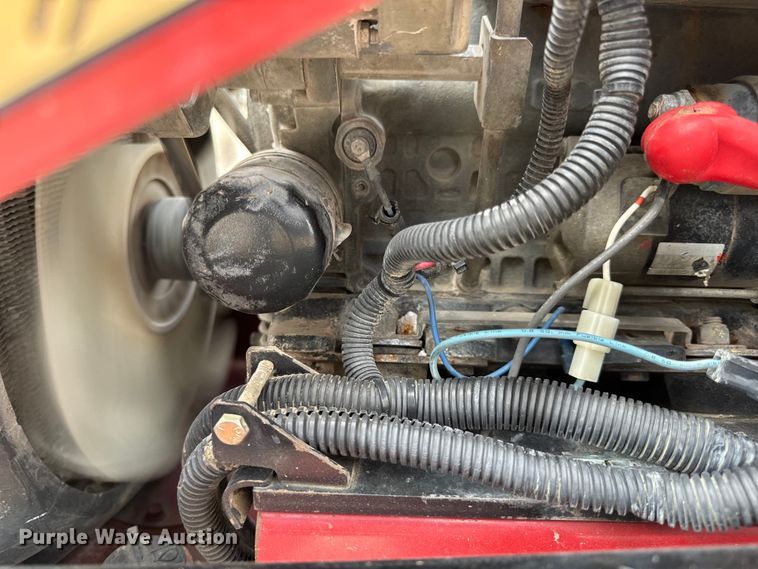 image for item OF9943 2016 Toro TX525 compact utility loader