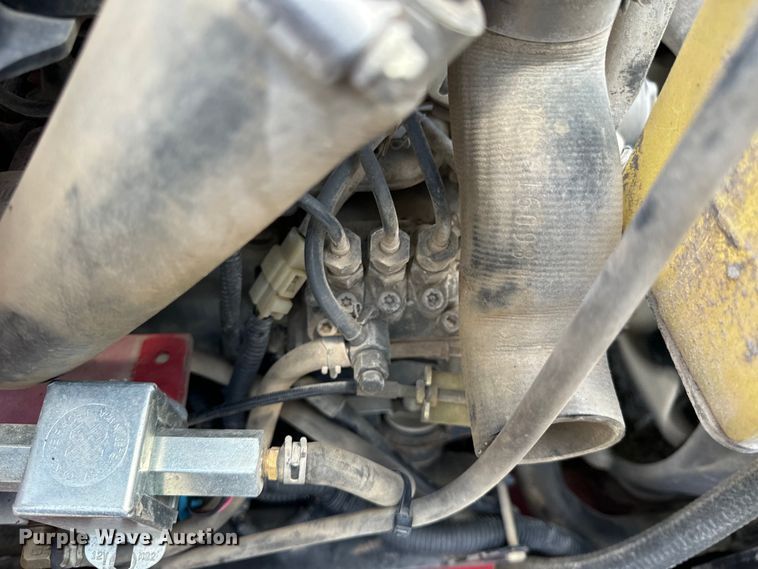 image for item OF9943 2016 Toro TX525 compact utility loader