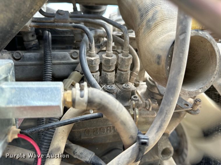 image for item OF9943 2016 Toro TX525 compact utility loader