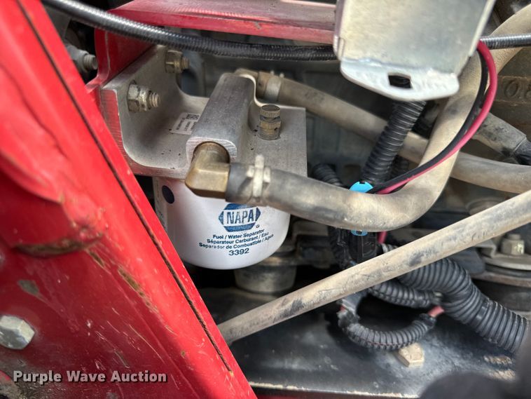 image for item OF9943 2016 Toro TX525 compact utility loader