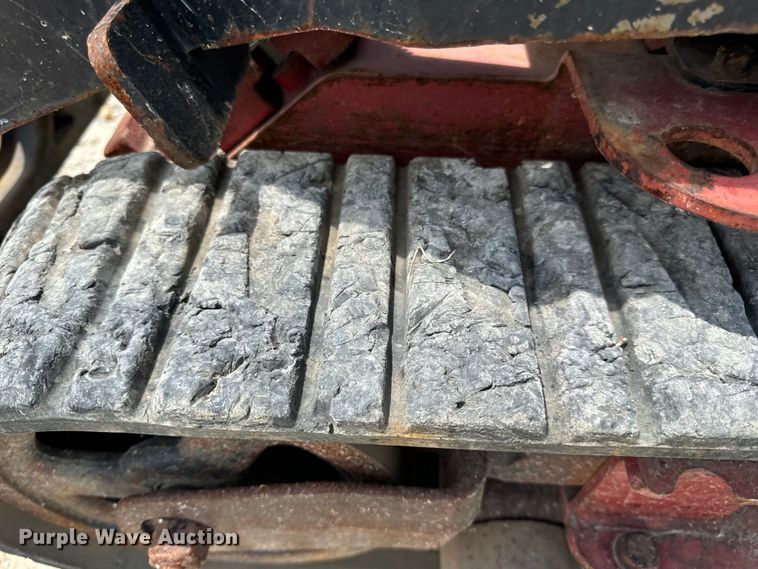 image for item OF9943 2016 Toro TX525 compact utility loader