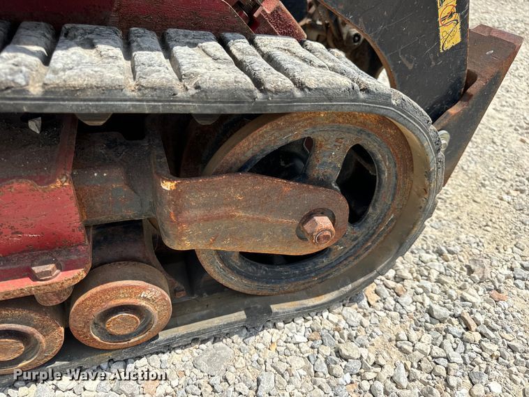 image for item OF9943 2016 Toro TX525 compact utility loader