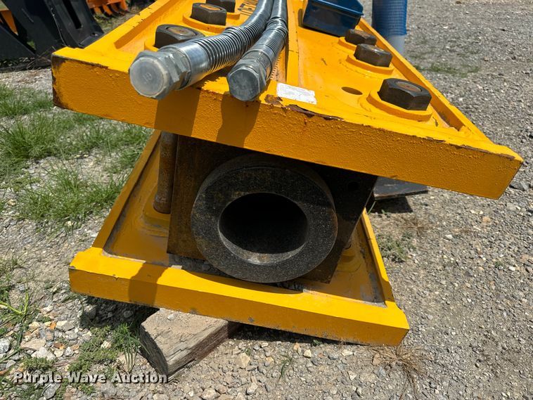 image for item OF9946 2024 Toft 1400 breaker 