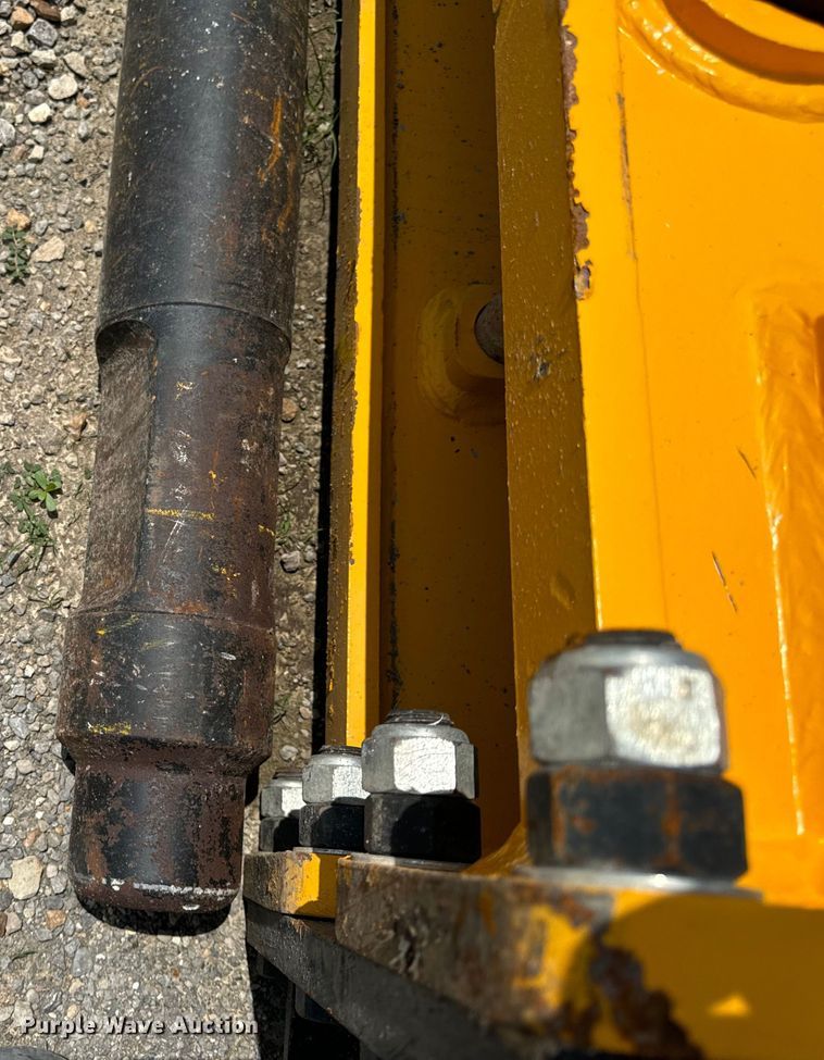 image for item OF9946 2024 Toft 1400 breaker 