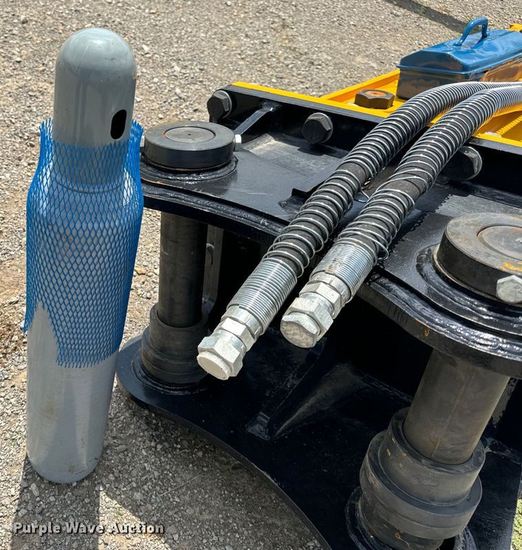 image for item OF9946 2024 Toft 1400 breaker 