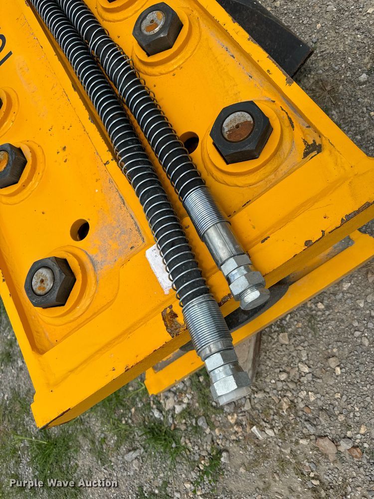 image for item OF9946 2024 Toft 1400 breaker 