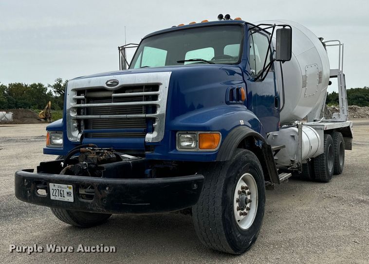 image for item OG9623 2003 Sterling  ready mix truck