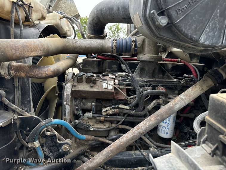 image for item OG9623 2003 Sterling  ready mix truck