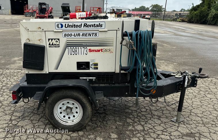 image for item OG9627 2019 Multiquip DLW-400ESA4 welder/generator