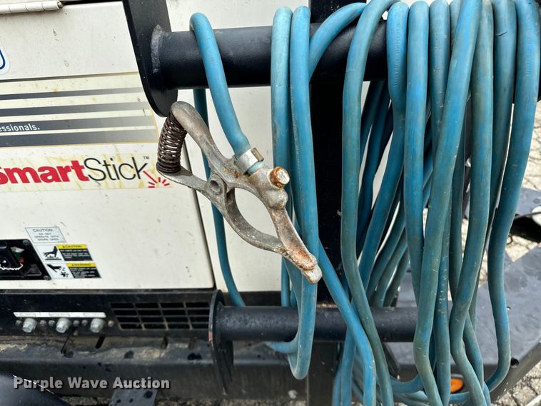 image for item OG9627 2019 Multiquip DLW-400ESA4 welder/generator