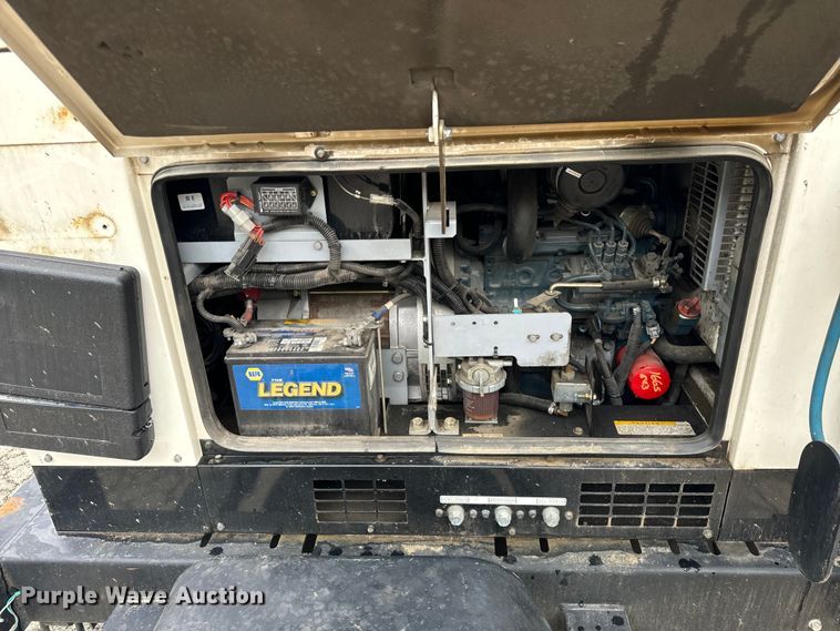 image for item OG9627 2019 Multiquip DLW-400ESA4 welder/generator