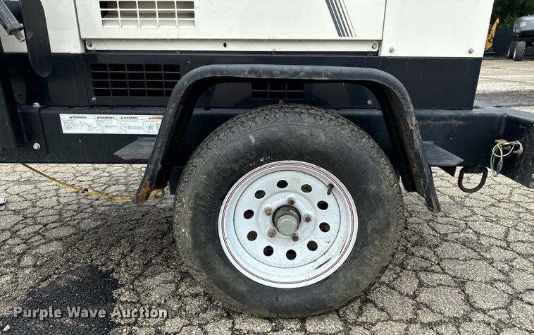 image for item OG9627 2019 Multiquip DLW-400ESA4 welder/generator