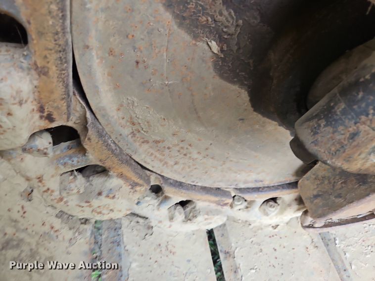 image for item OJ9789 1995 Caterpillar  D6H dozer