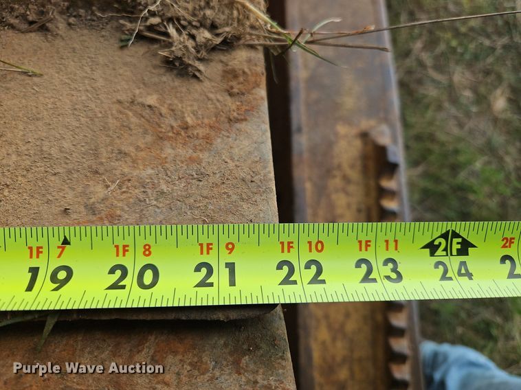 image for item OJ9789 1995 Caterpillar  D6H dozer