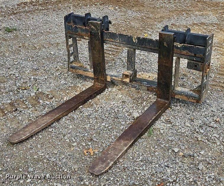 image for item OJ9792 2022 John Deere 317G tracked skid steer loader