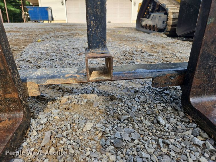 image for item OJ9792 2022 John Deere 317G tracked skid steer loader