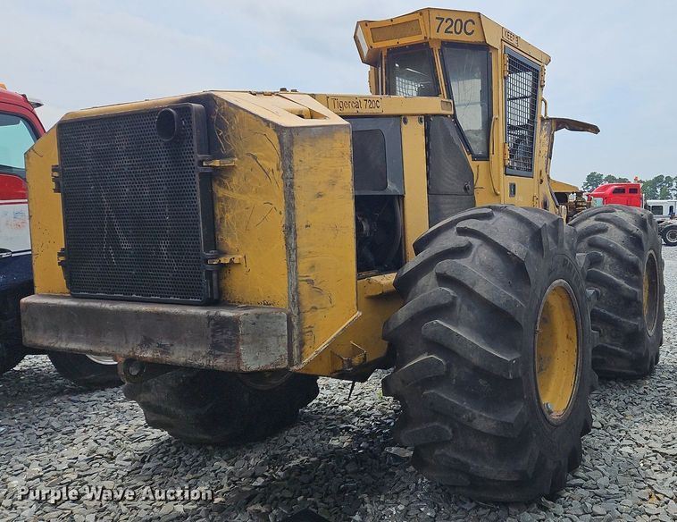 image for item OJ9793 2002 Tigercat 720C feller buncher