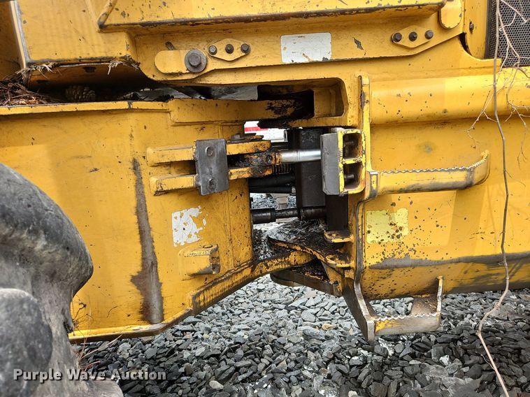 image for item OJ9793 2002 Tigercat 720C feller buncher