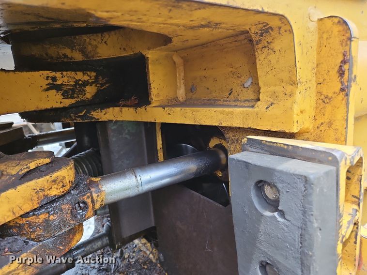 image for item OJ9793 2002 Tigercat 720C feller buncher