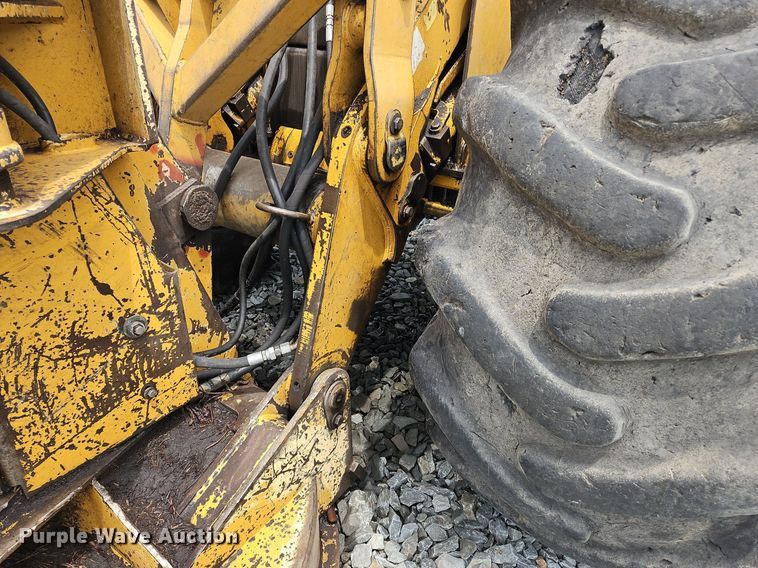 image for item OJ9793 2002 Tigercat 720C feller buncher