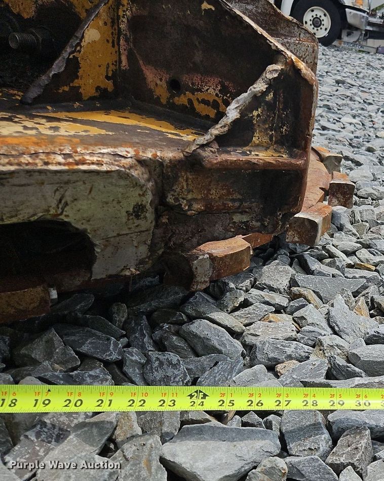 image for item OJ9793 2002 Tigercat 720C feller buncher