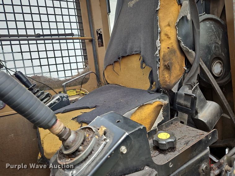 image for item OJ9793 2002 Tigercat 720C feller buncher