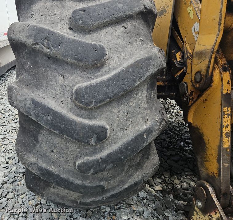 image for item OJ9793 2002 Tigercat 720C feller buncher