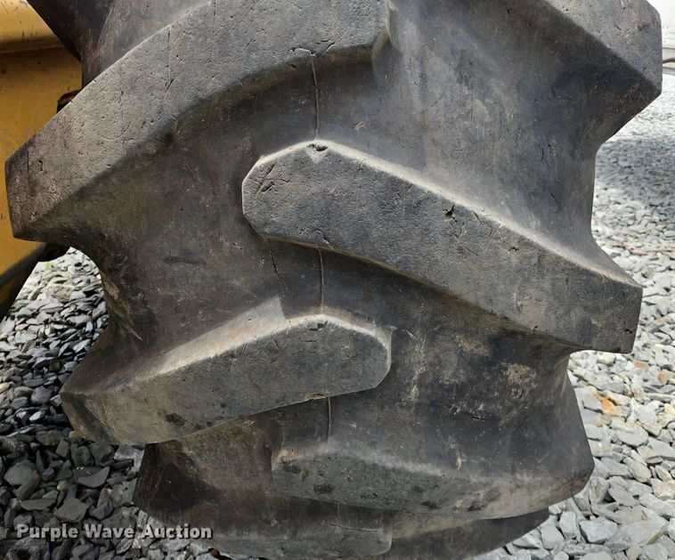 image for item OJ9793 2002 Tigercat 720C feller buncher