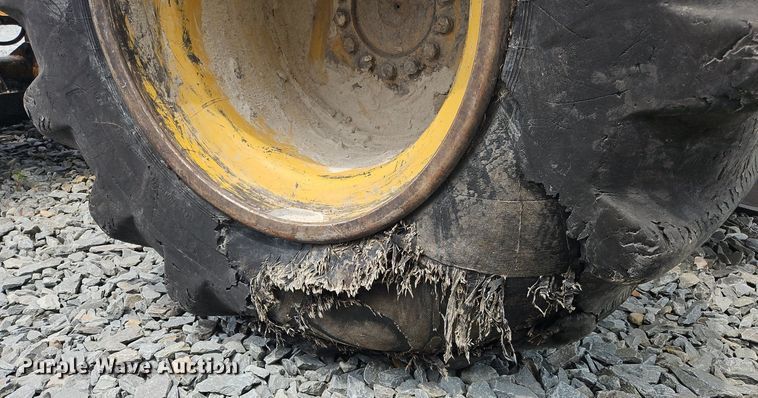 image for item OJ9793 2002 Tigercat 720C feller buncher