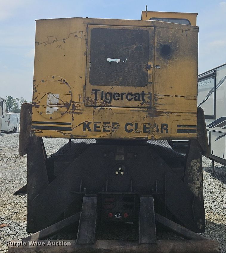 image for item OJ9794 Tigercat  240B log loader